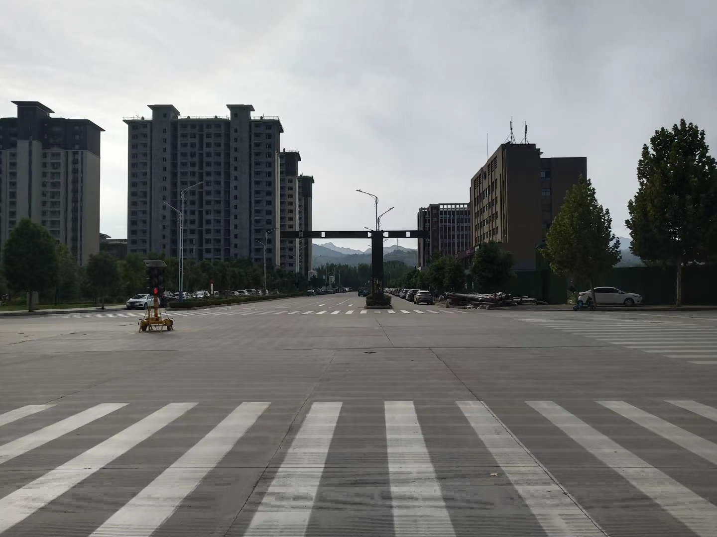 一體化信號(hào)燈桿